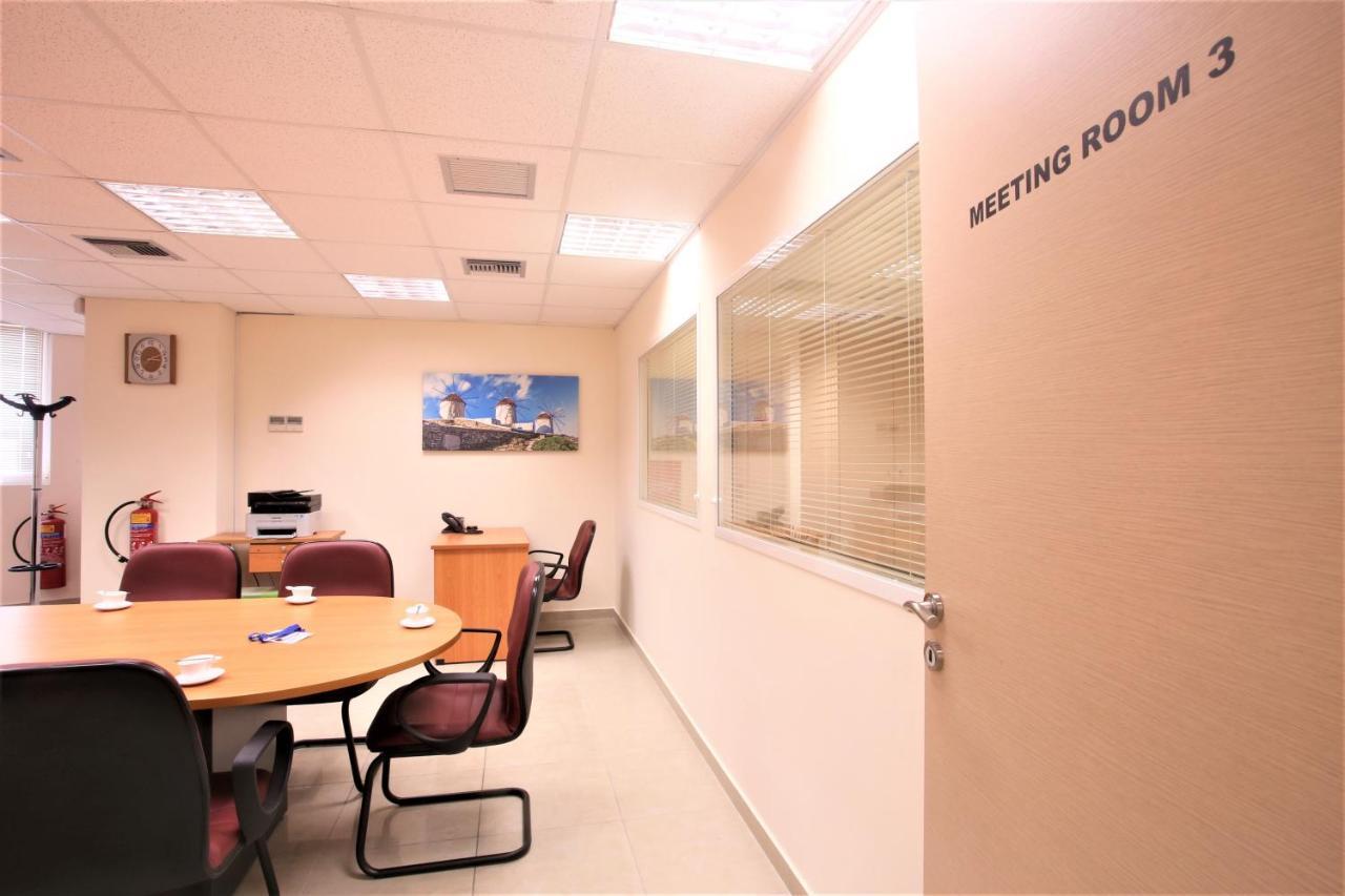 Gk Airport Suites - Free Shuttle By Gk Properties Markópoulon Eksteriør bilde