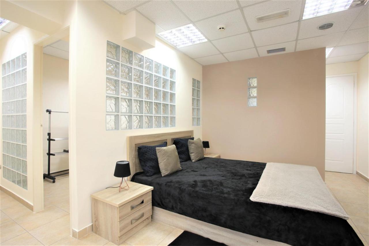 Gk Airport Suites - Free Shuttle By Gk Properties Markópoulon Eksteriør bilde
